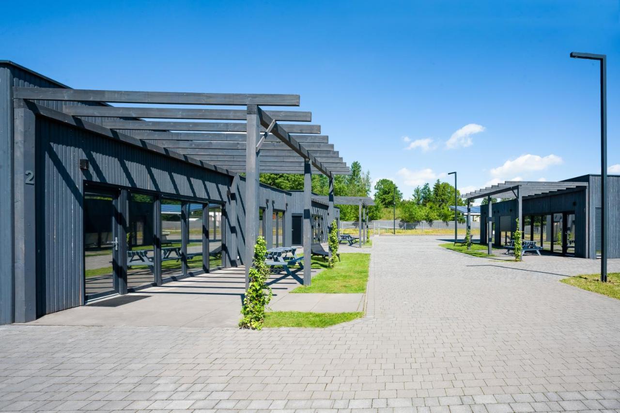 Marina Mietkow Hotel Dominice Buitenkant foto